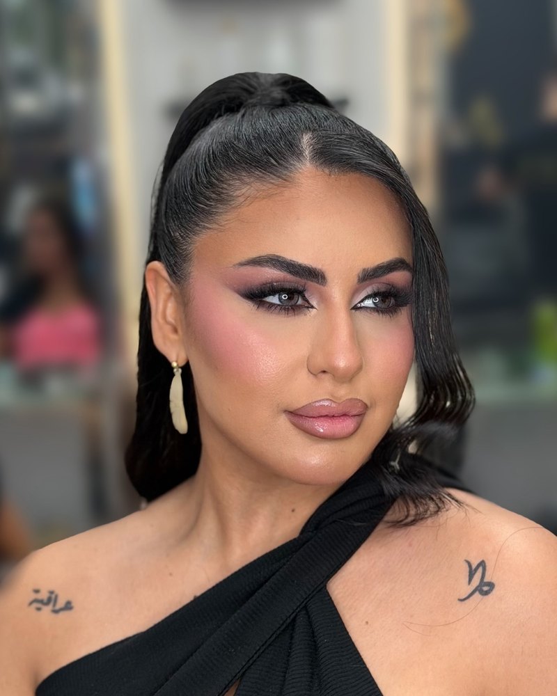 Glam ponytail and makeup