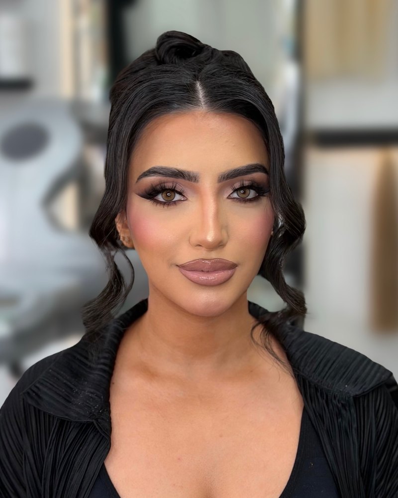 Soft event updo